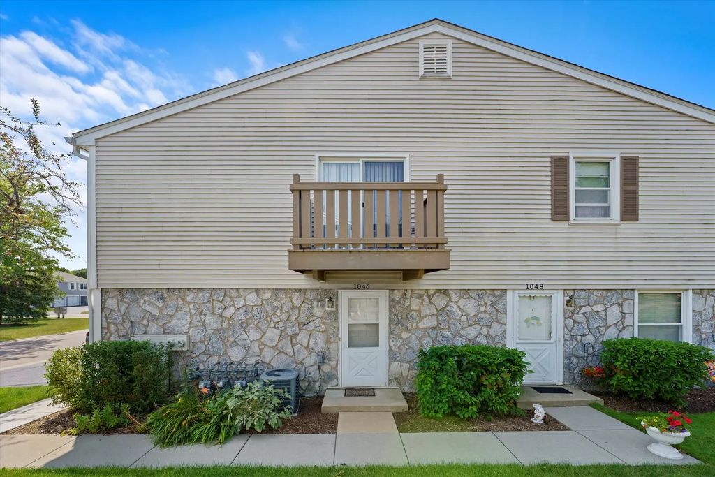 1046 Glouchester Harbor 1046, Schaumburg