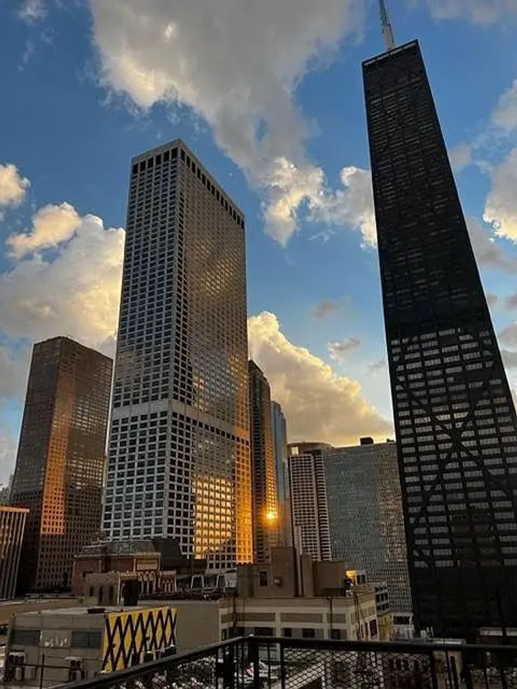 253 E Delaware Place 4c, Chicago