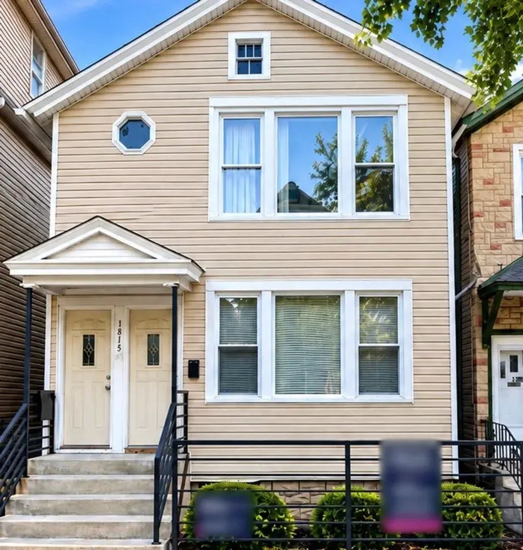 1815 S Peoria Street, Chicago