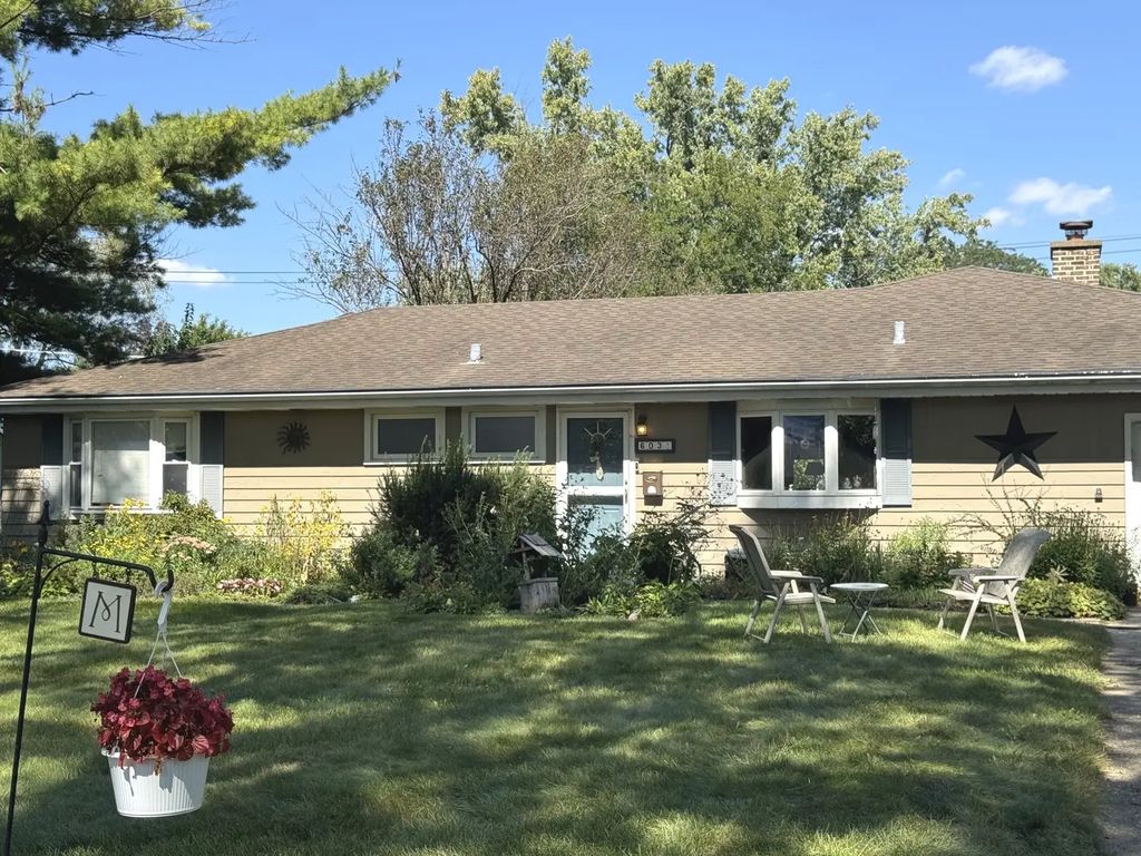 603 Wakeman Avenue, Wheaton
