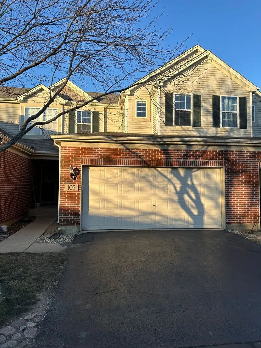 105 Neutrenton Avenue, Elgin