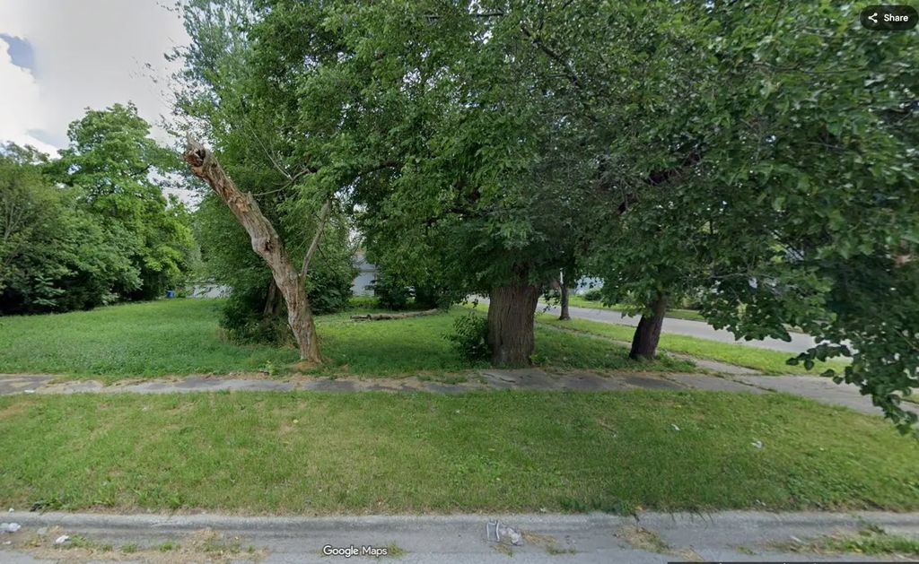 357 W 117th Street, Chicago, 60628