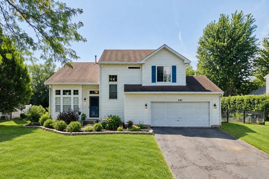 691 Thorsen Lane, Batavia