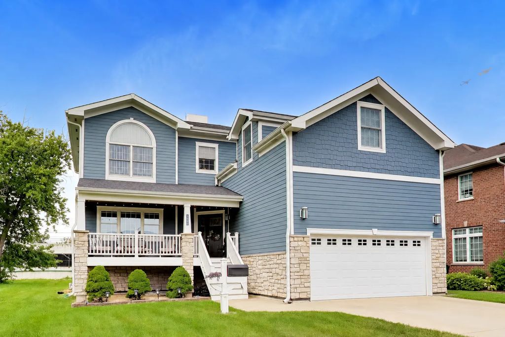 5608 N Fairview Avenue, Chicago