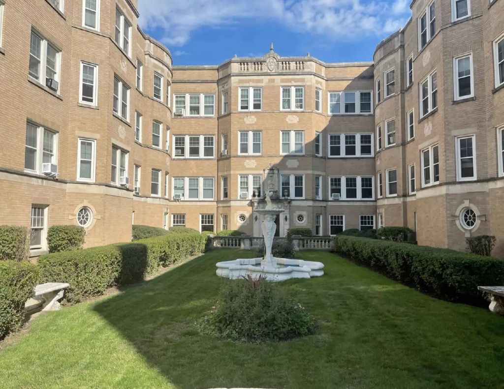 531 Hinman Avenue B-0, Evanston