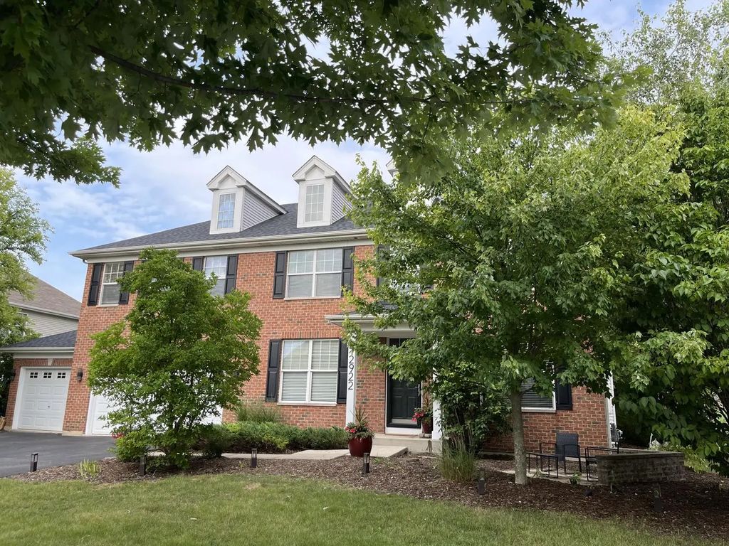 12922 N Grande Poplar Circle, Plainfield