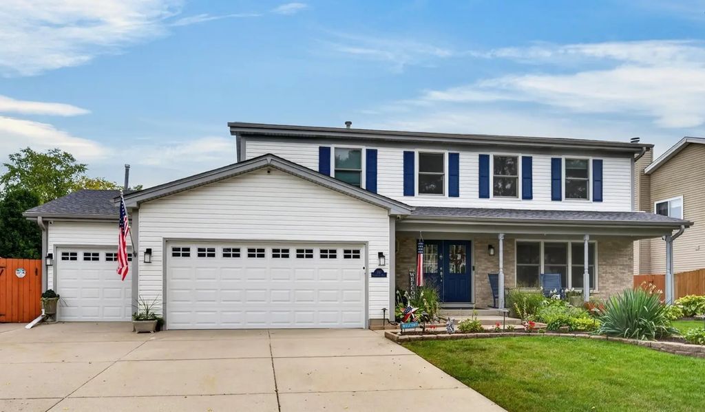 1147 Bennington Drive, Crystal Lake