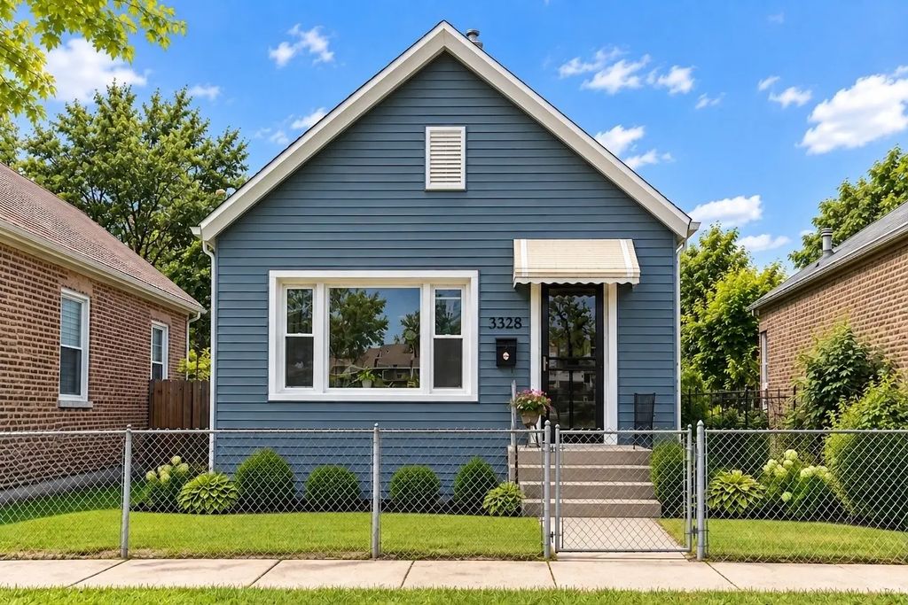 3328 S Bell Avenue, Chicago