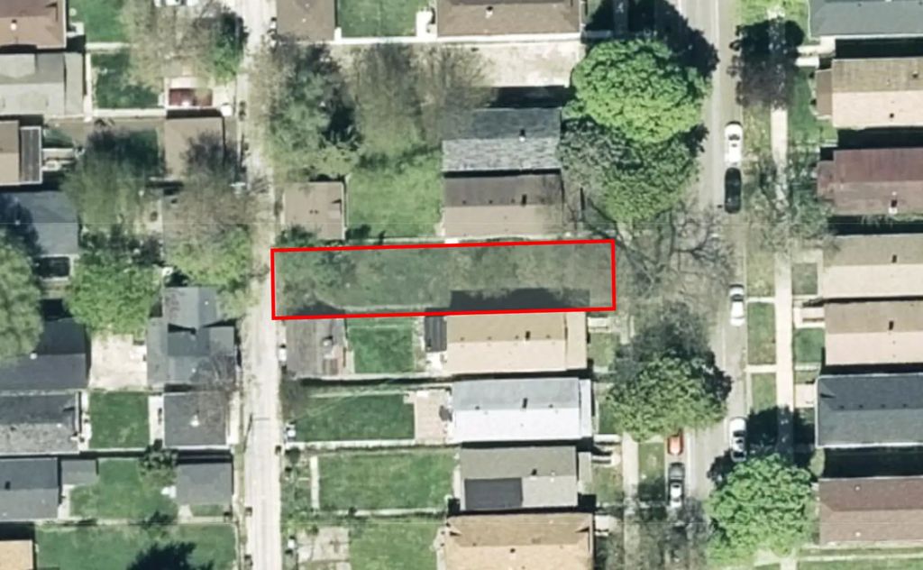8532 S Colfax Avenue, Chicago, 60617