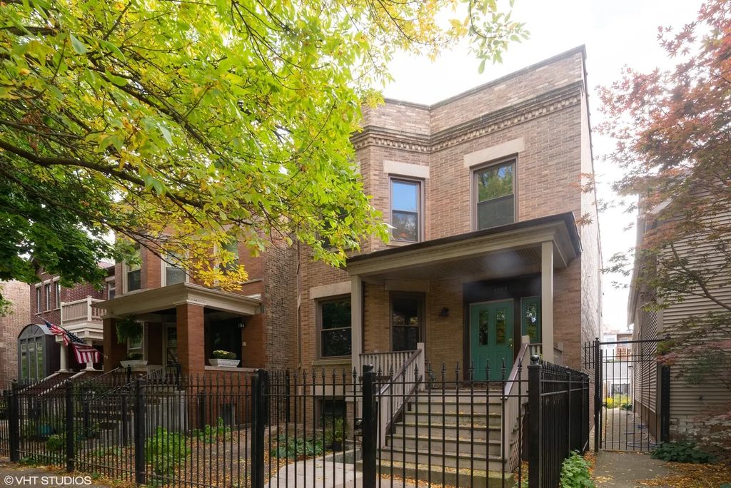 1723 W Balmoral Avenue 1, Chicago