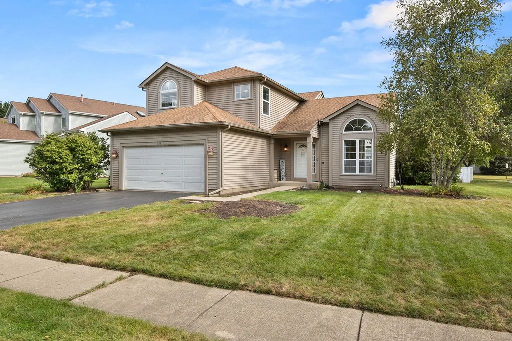 1158 Sweetwater Ridge, Lake In The Hills