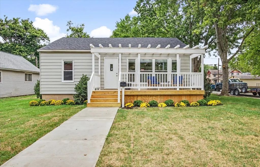 517 E Payson Street, Pontiac