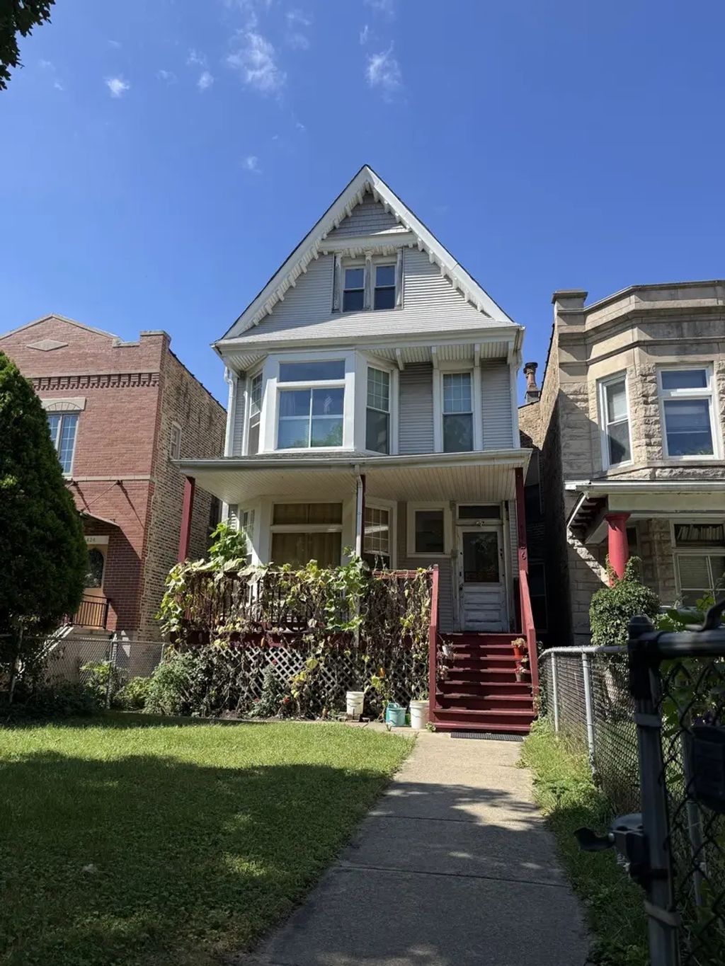 4426 N Damen Avenue, Chicago