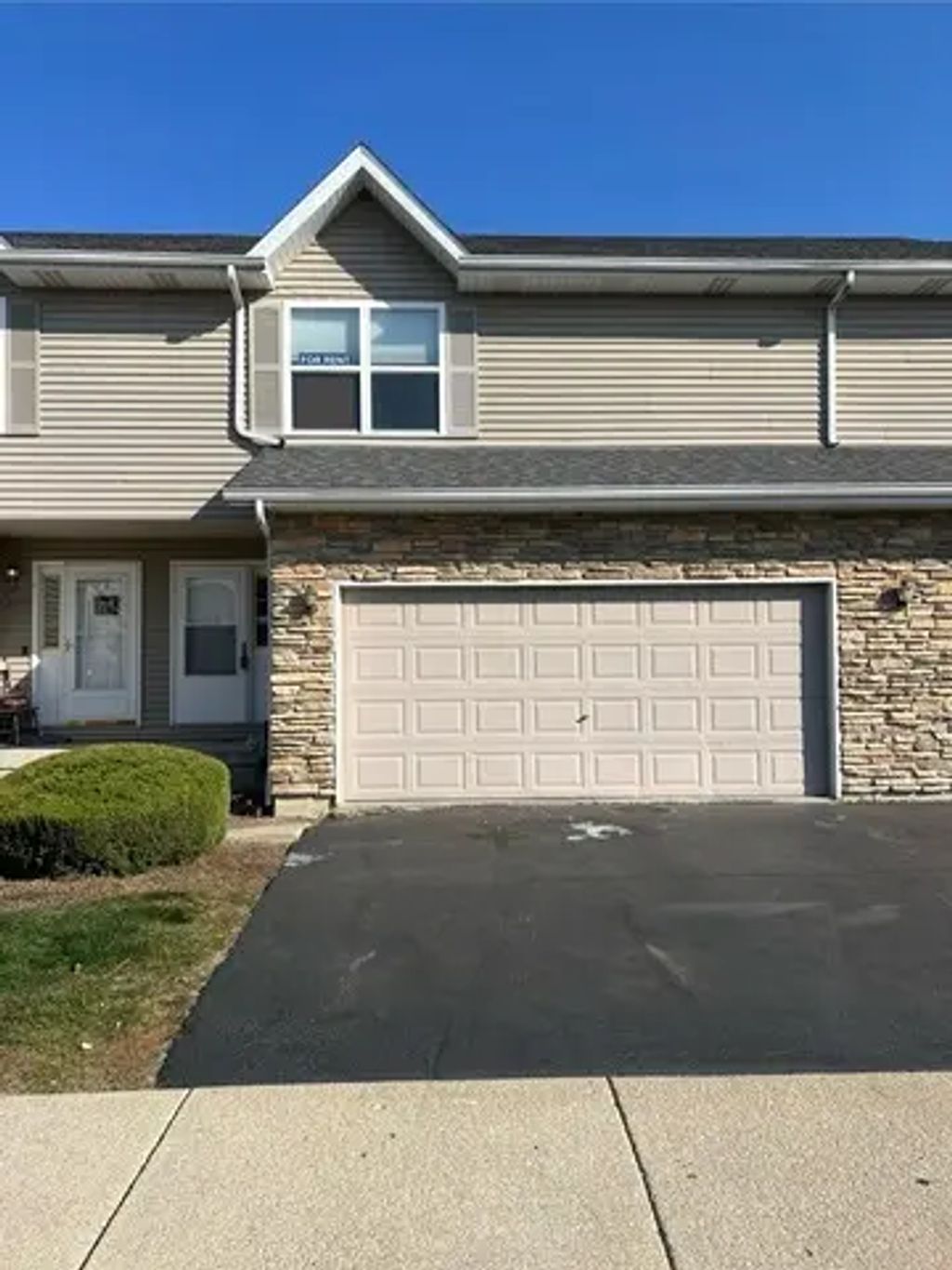 1172 Rose Drive, Sycamore