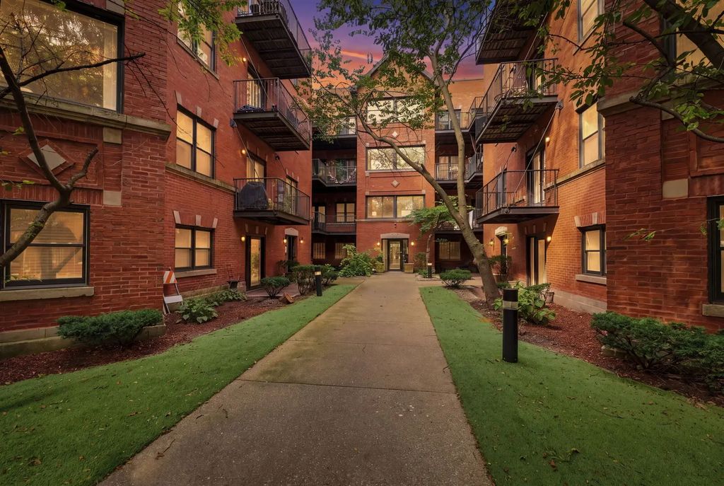5944 S King Drive 1e, Chicago