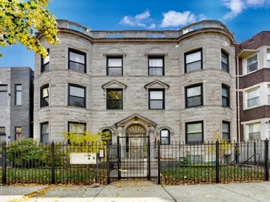 5423 S Michigan Avenue 3s, Chicago
