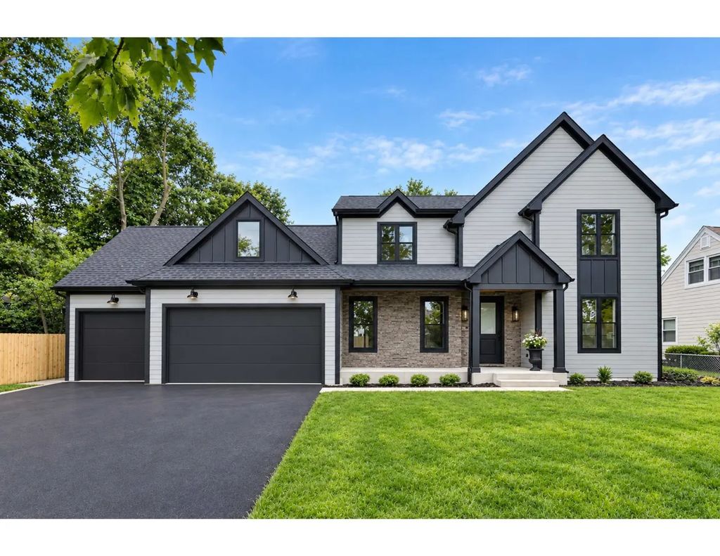310 N Nottingham Avenue, Glenview