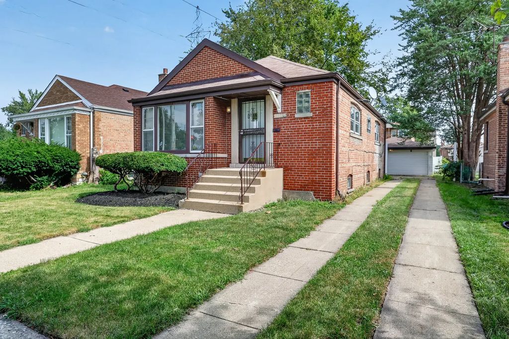 13609 S Atlantic Avenue, Riverdale