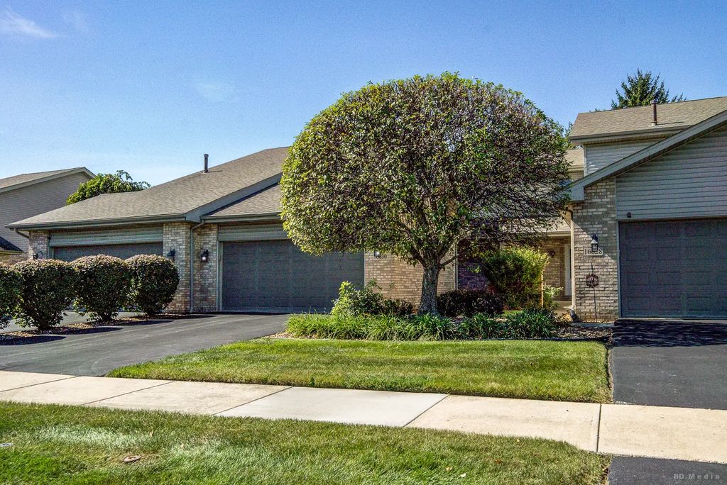 16630 Fairfax Court 16630, Tinley Park