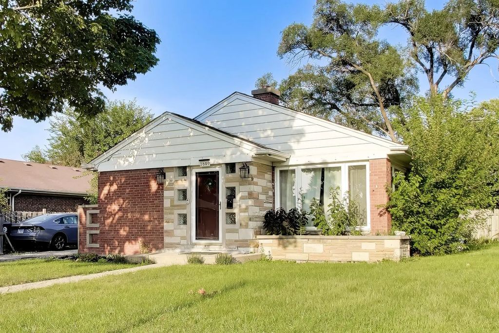 1609 S Cumberland Avenue, Park Ridge