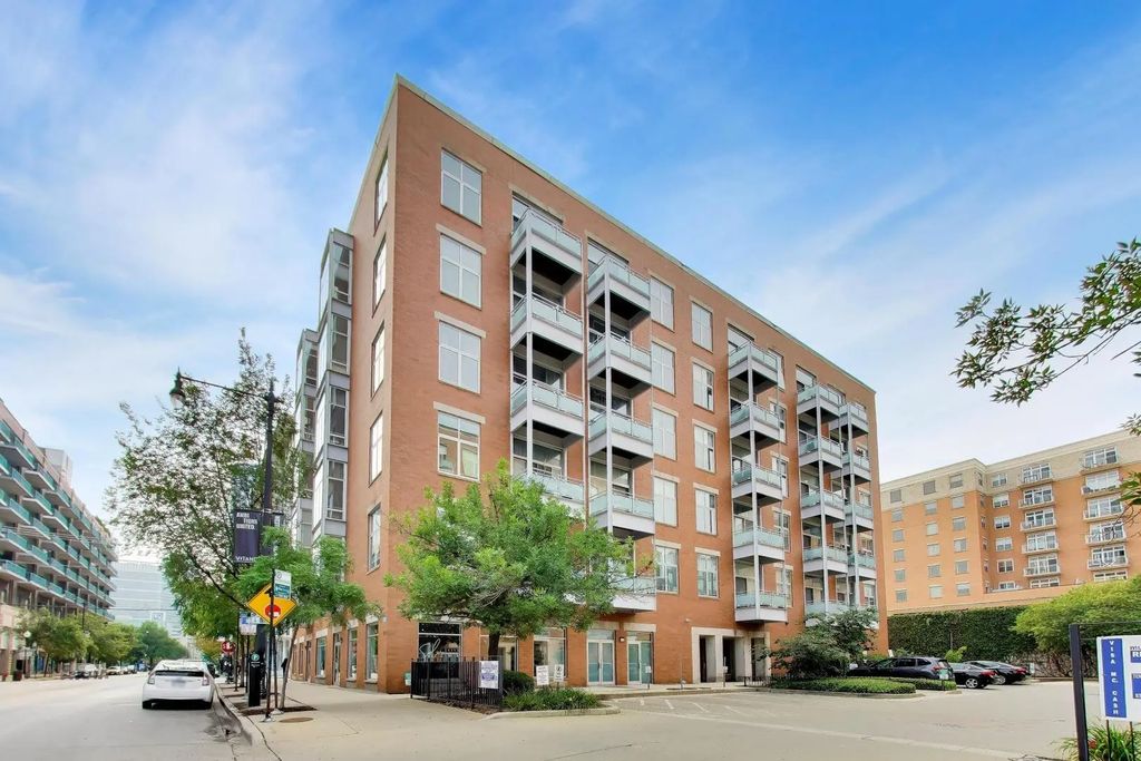 939 W Madison Street 507, Chicago
