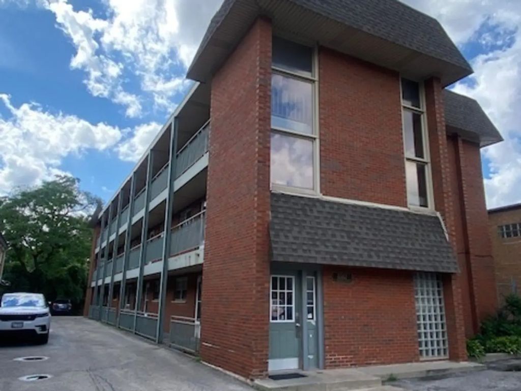 4342 N Kedvale Avenue 3c, Chicago