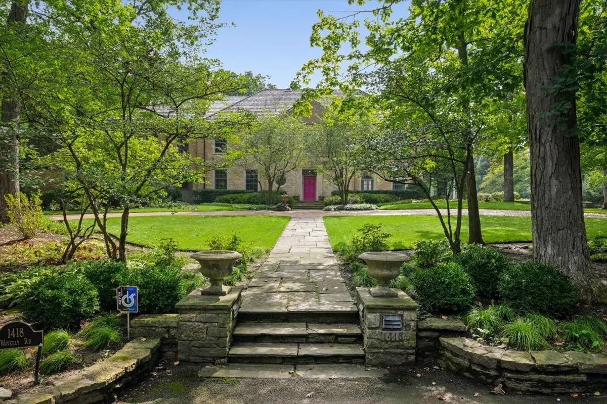 Photo of Listing #12757737