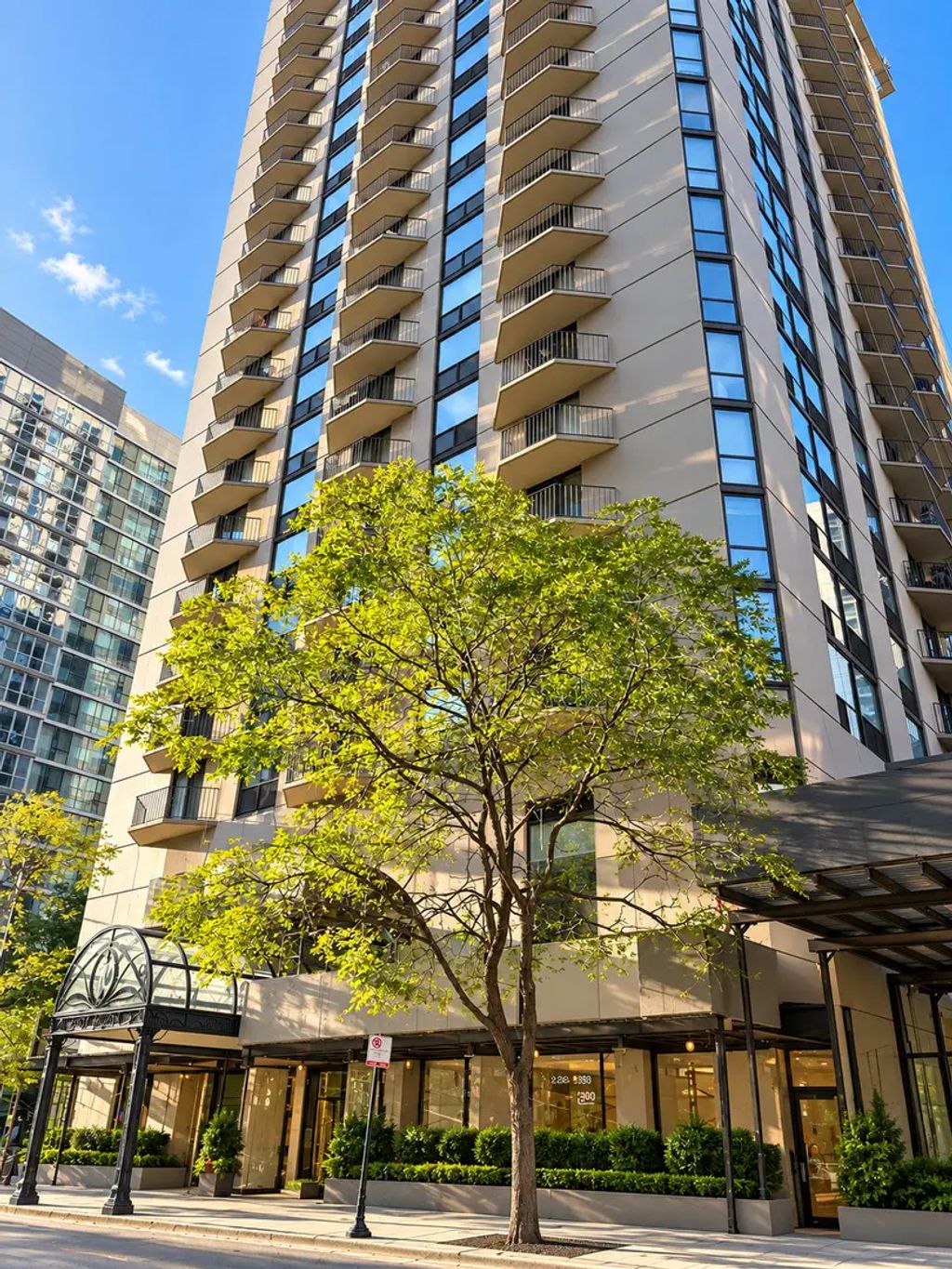 70 W Huron Street 2610, Chicago, 60654