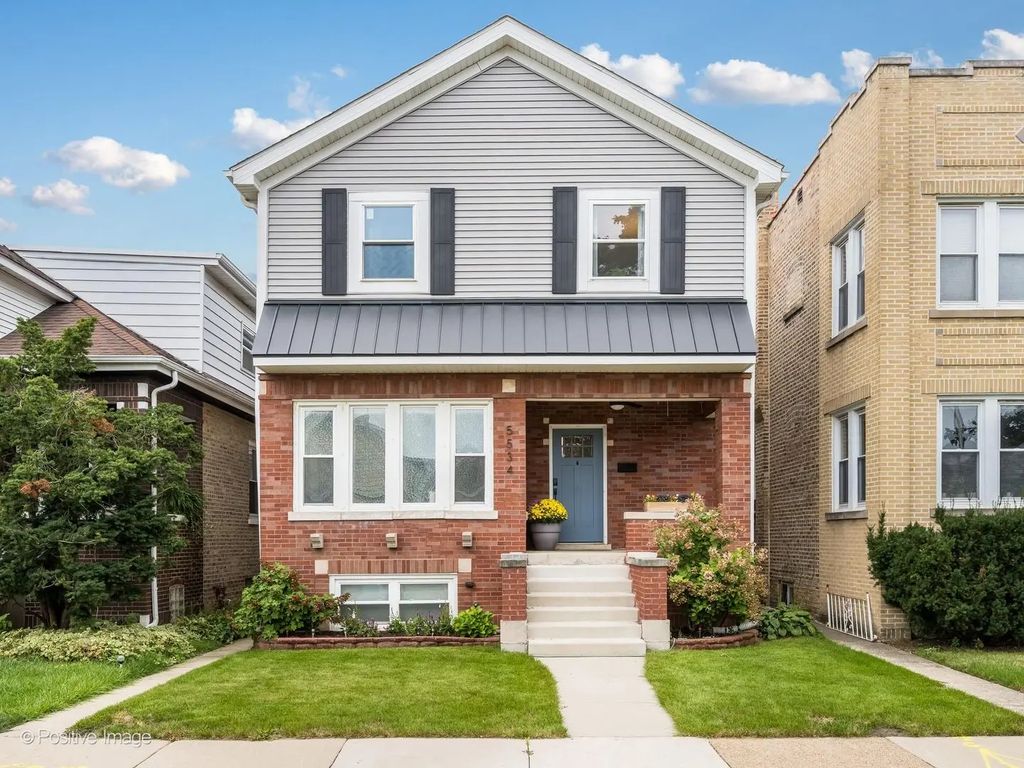 5534 N Linder Avenue, Chicago