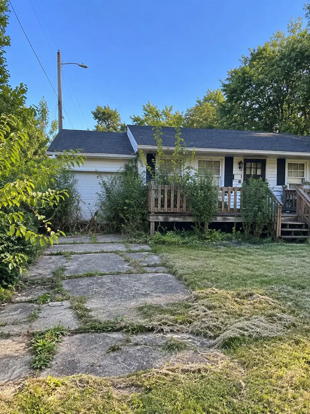 104 N Indiana Street, Milford