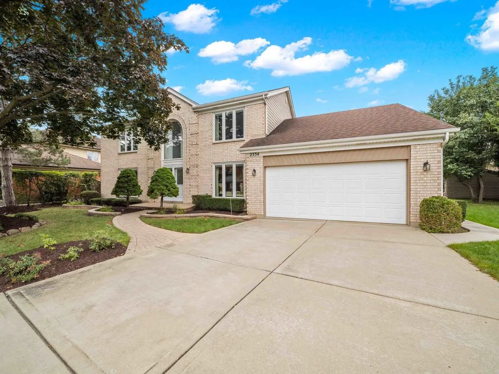 2334 Phillips Drive, Glenview