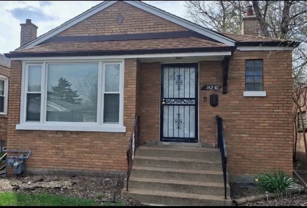 14230 S Wallace Avenue, Riverdale