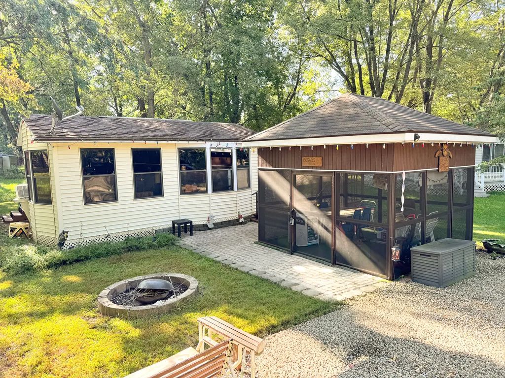 11/235 Woodhaven, Sublette