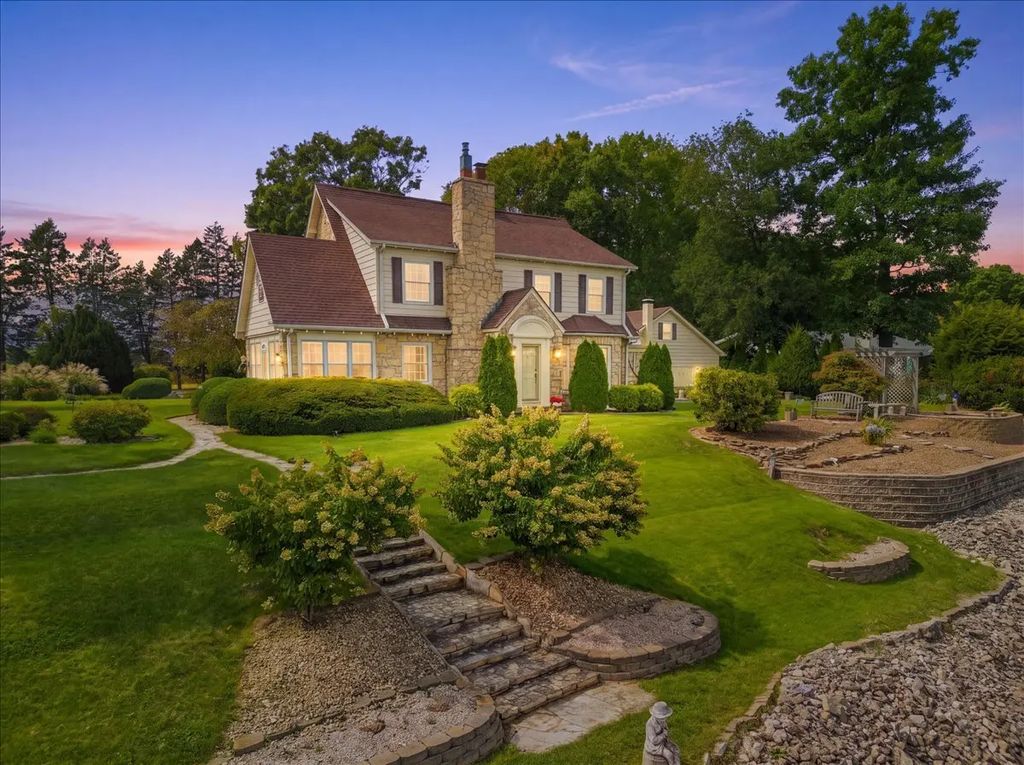 2105 Riverview Road, Rock Falls