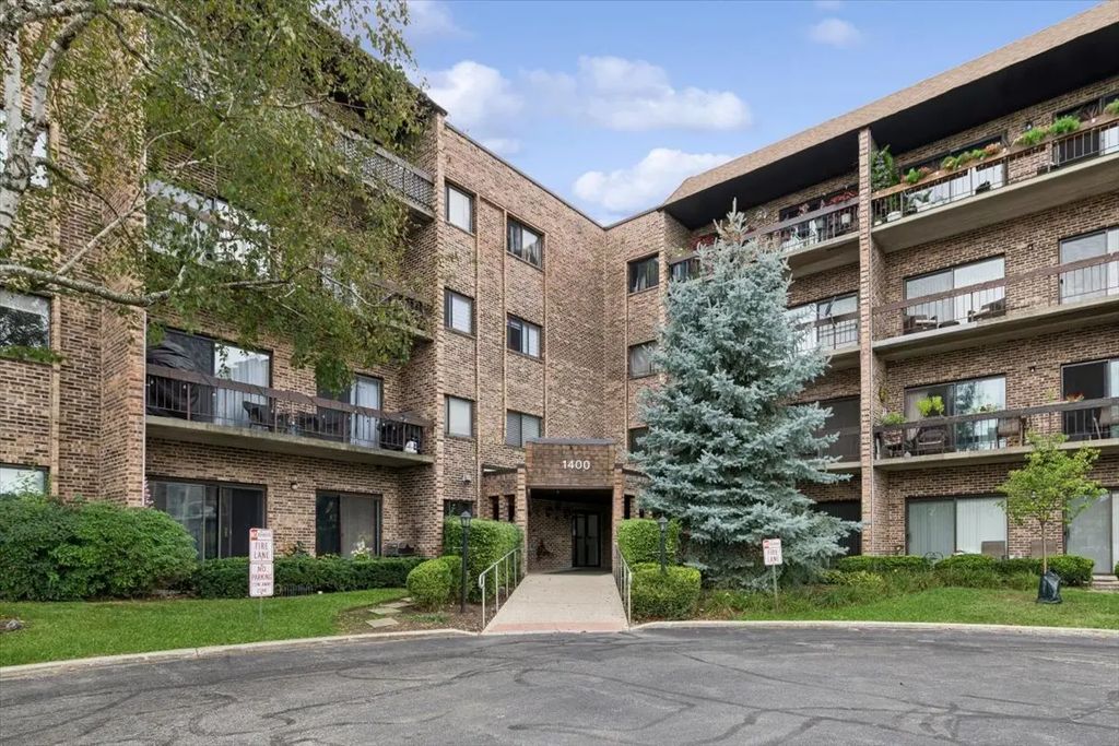 1400 N Elmhurst Road 318, Mount Prospect