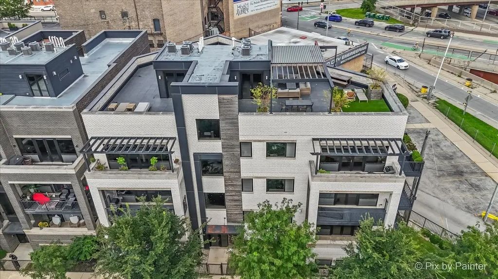 1334 W Walton Street 1w, Chicago
