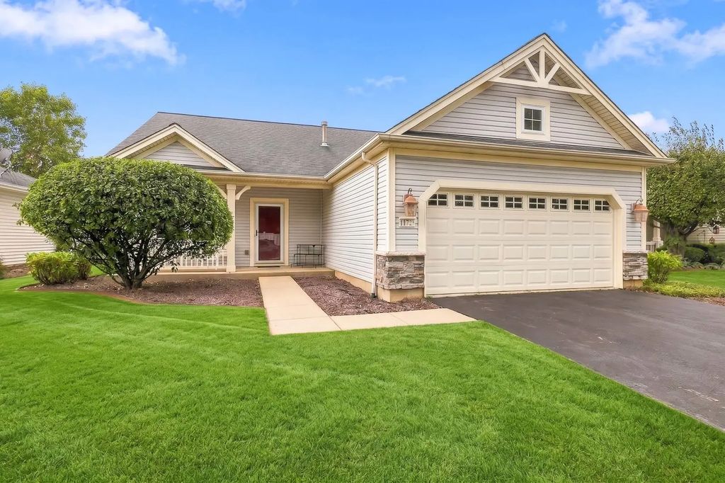 11723 Wildrose Drive, Huntley
