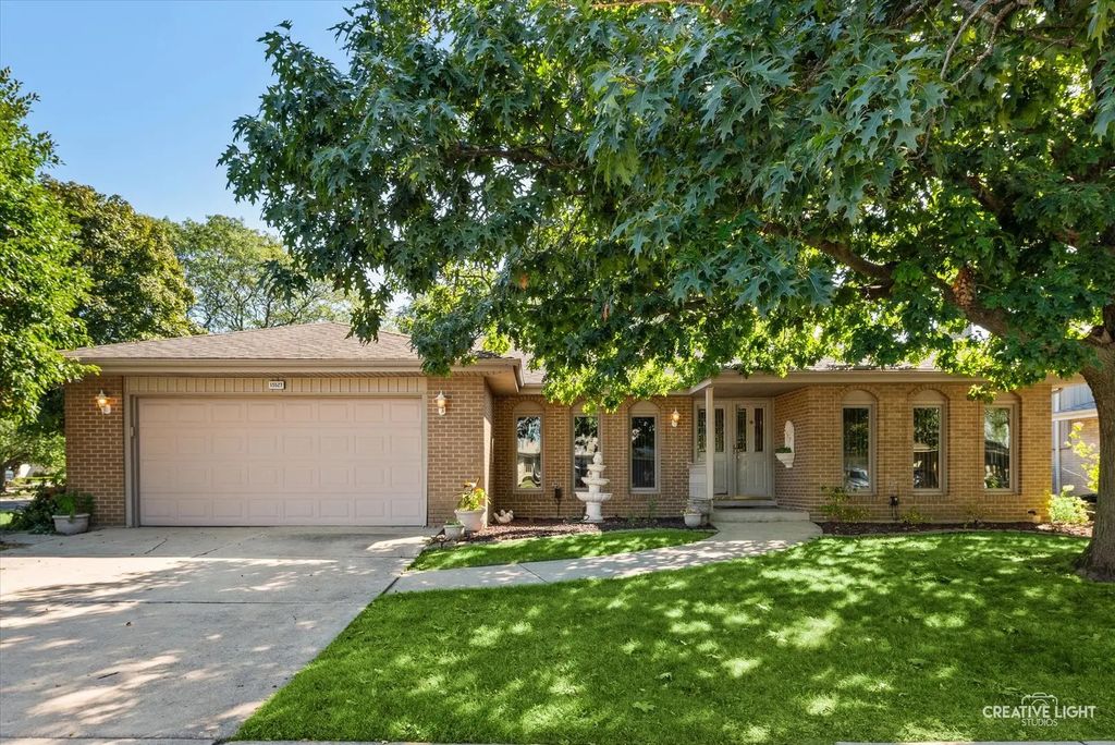 15527 Larkspur Lane, Orland Park