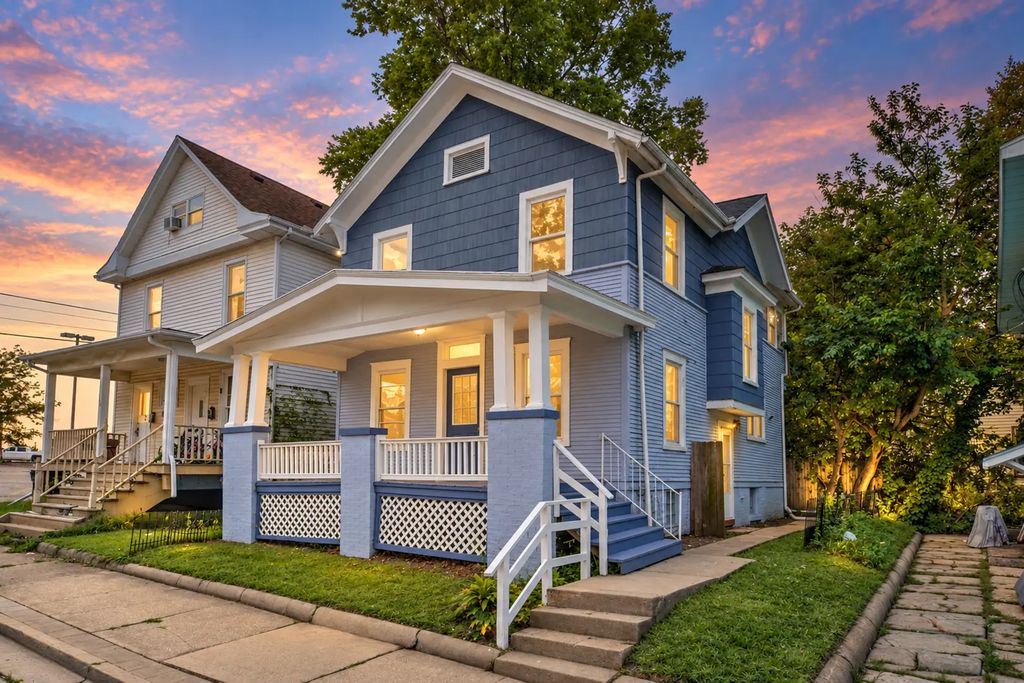 310 N Mclean Street, Bloomington