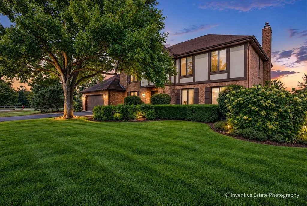 6201 Sleepy Hollow Lane, Lisle