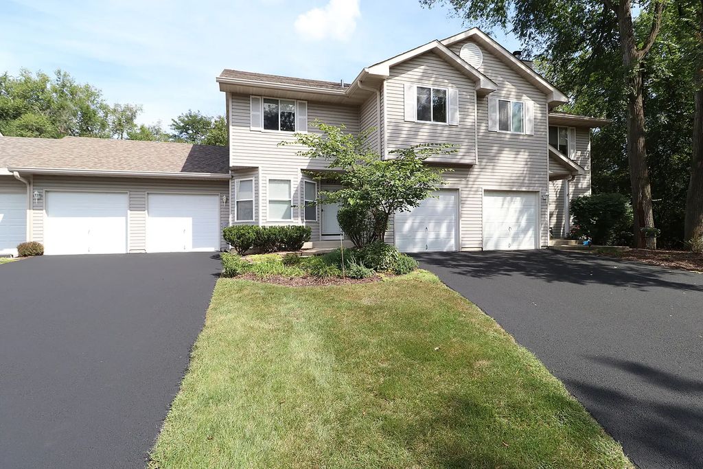 4177 Whitetail Court, Joliet