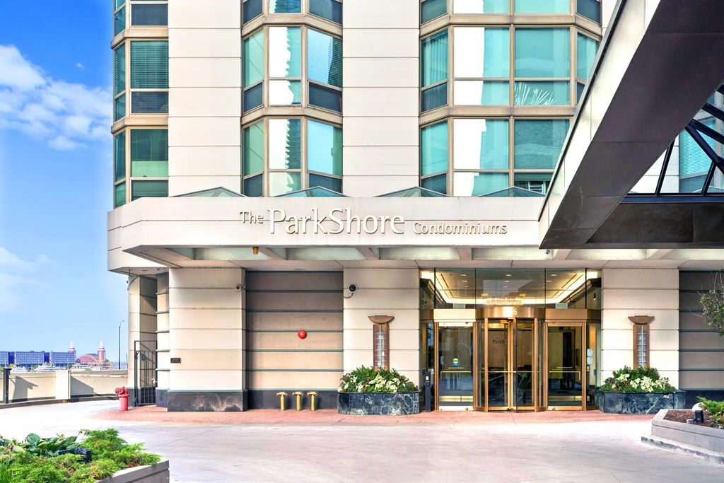 195 N Harbor Drive 5403, Chicago