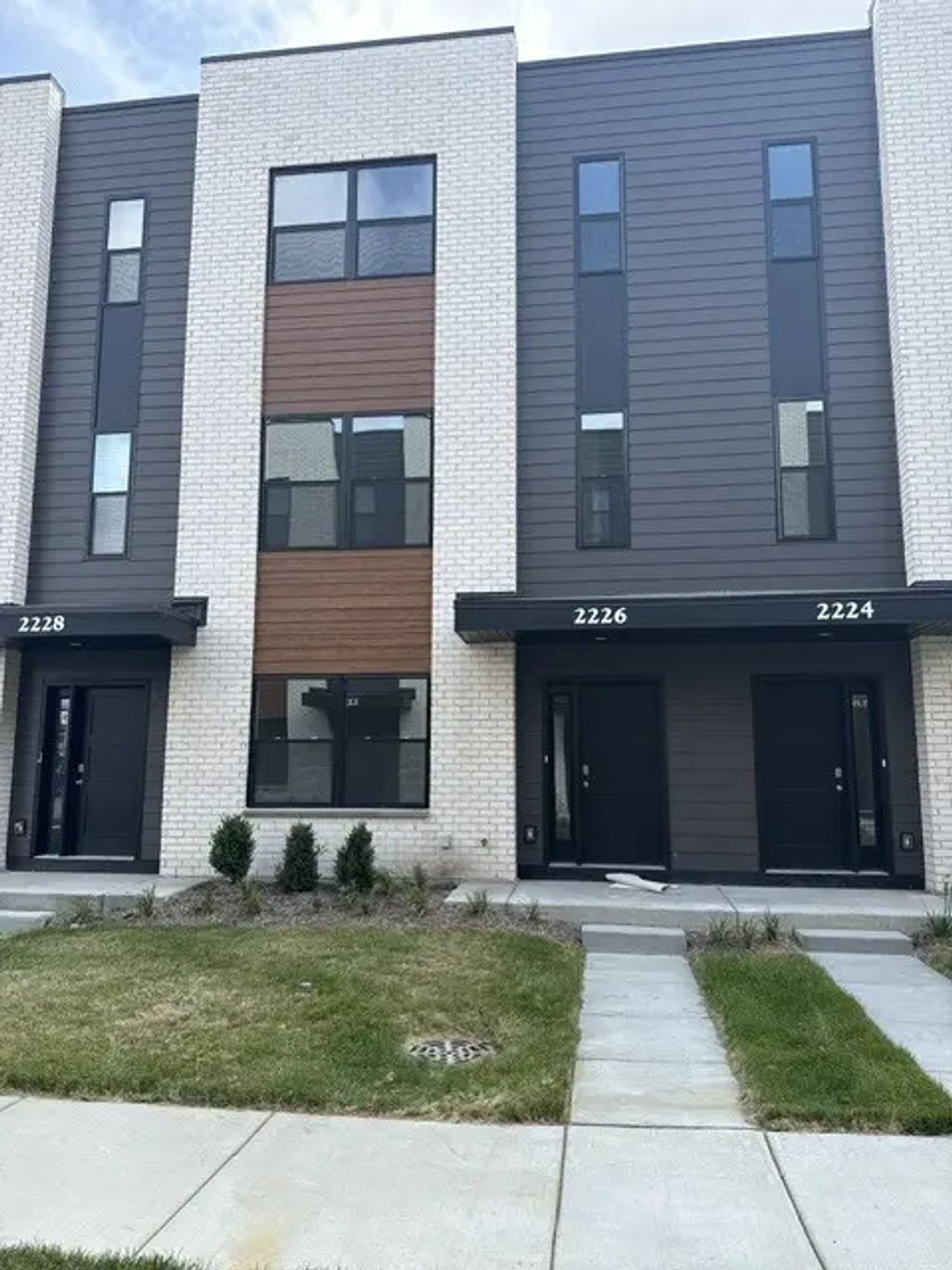 2226 Lakeshore Drive 2226, Schaumburg