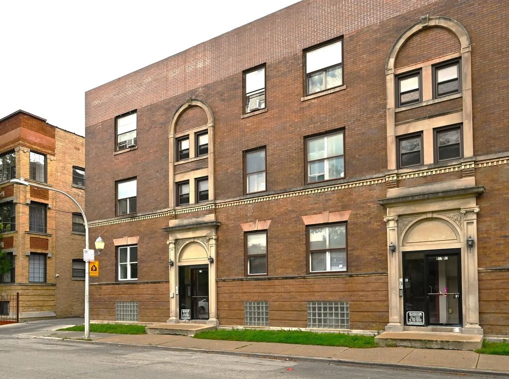 959 E 61st Street 2, Chicago