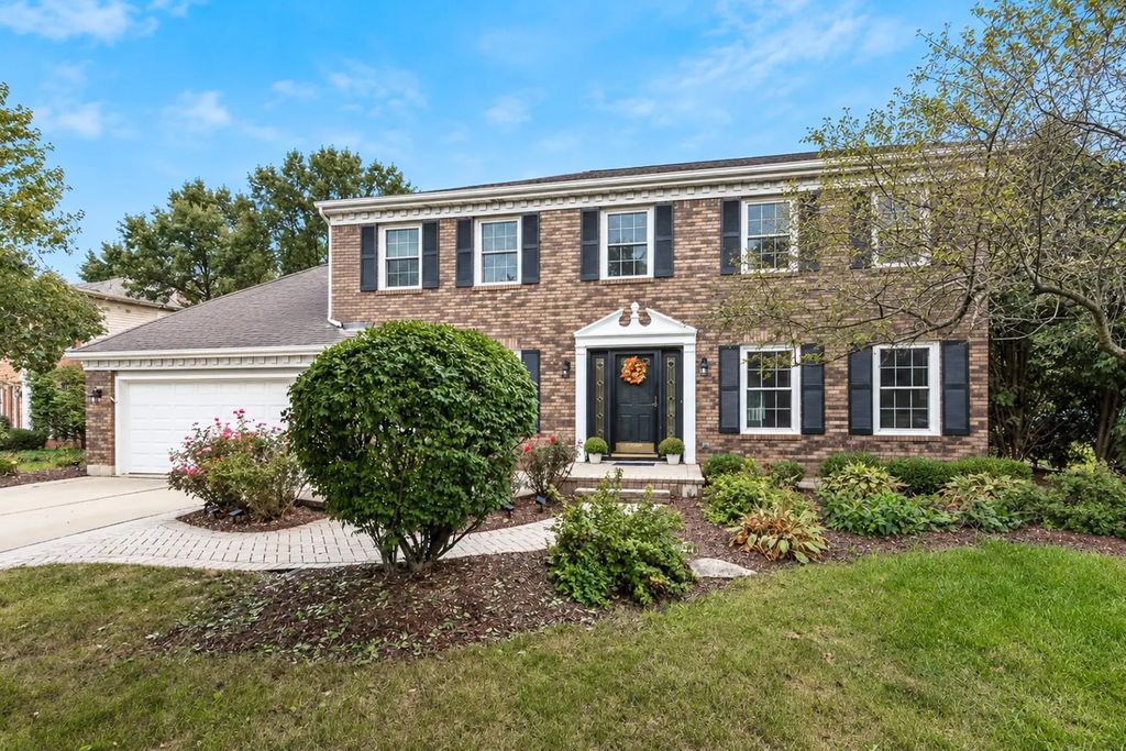 718 Raintree Drive, Naperville