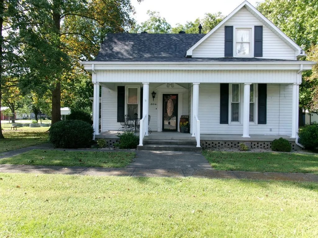 304 South Powell Street, Norris City