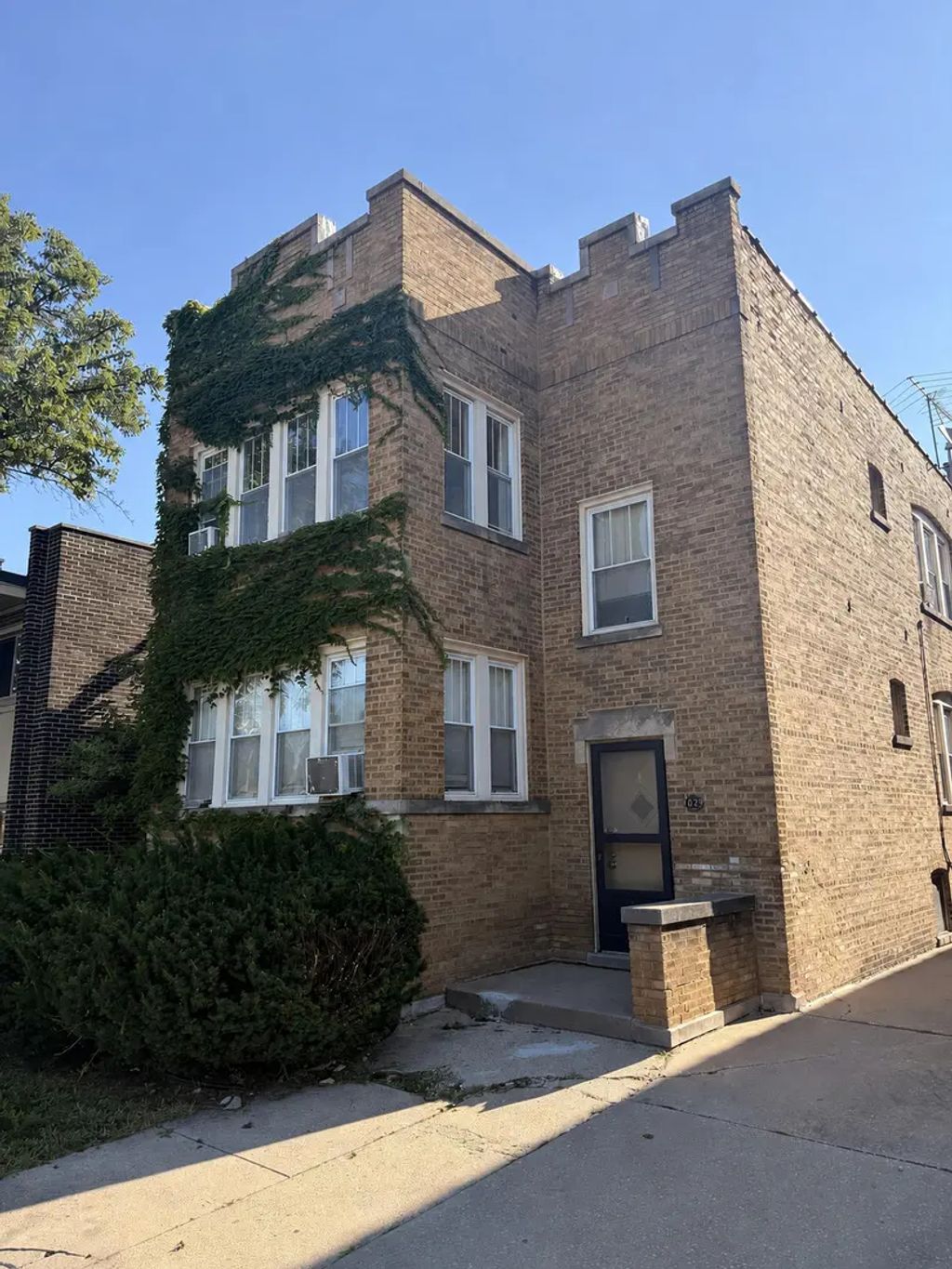 1029 N Harlem Avenue 2, Oak Park