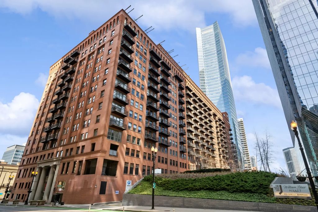 165 N Canal Street 1406, Chicago