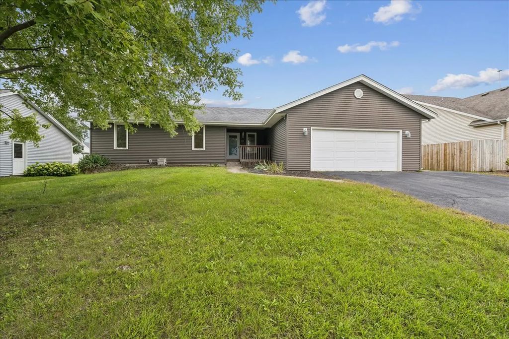 319 1st Light Drive, Stillman Valley