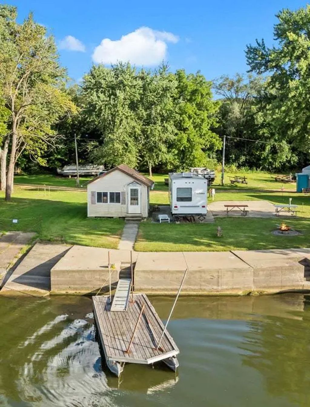 1246 N River Road, Byron